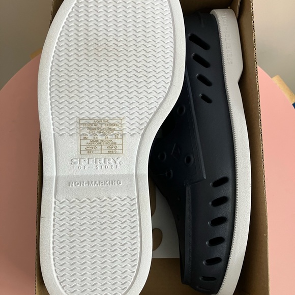 Sperry A/O Float Boat Shoes - Picture 11 of 11